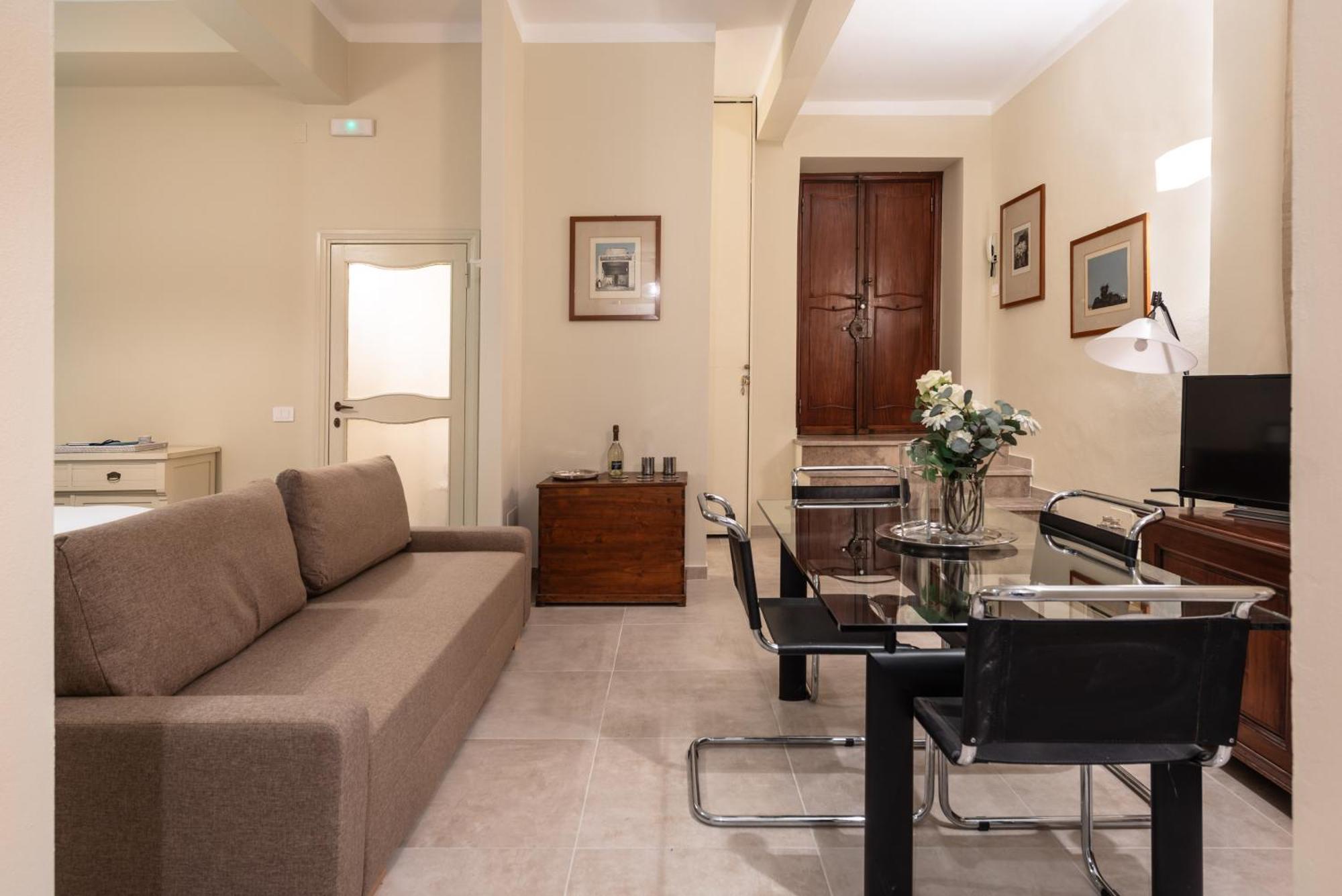 Hostly-Suite Il Mediceo-Lungarni In Town Center 比萨 外观 照片