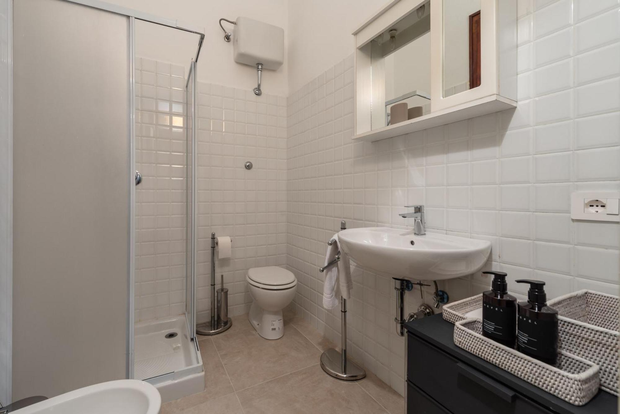 Hostly-Suite Il Mediceo-Lungarni In Town Center 比萨 外观 照片